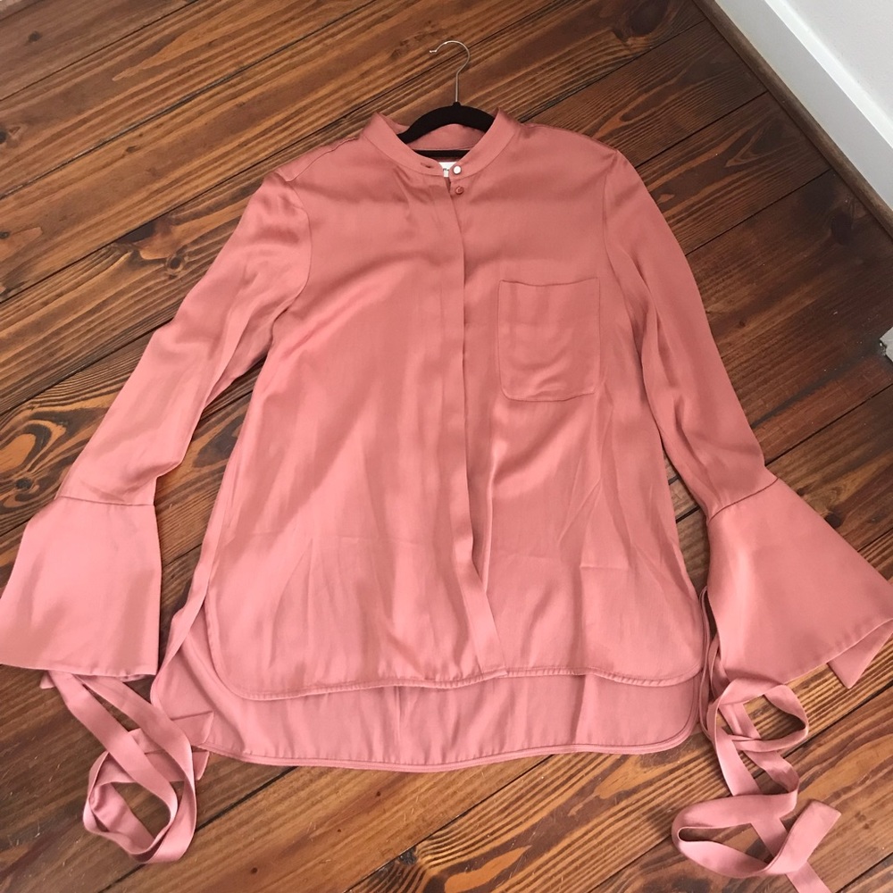 Lover the label bell sleeve blouse
